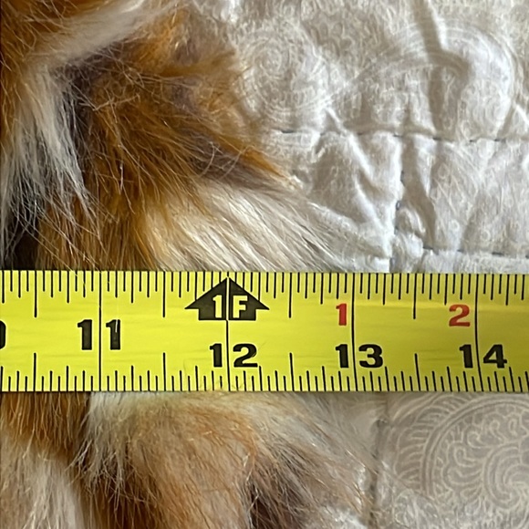 Lacey Lane Toddler's Faux Fur Vest. Super Cute. Very Good Condition. Size 2. - Picture 13 of 15